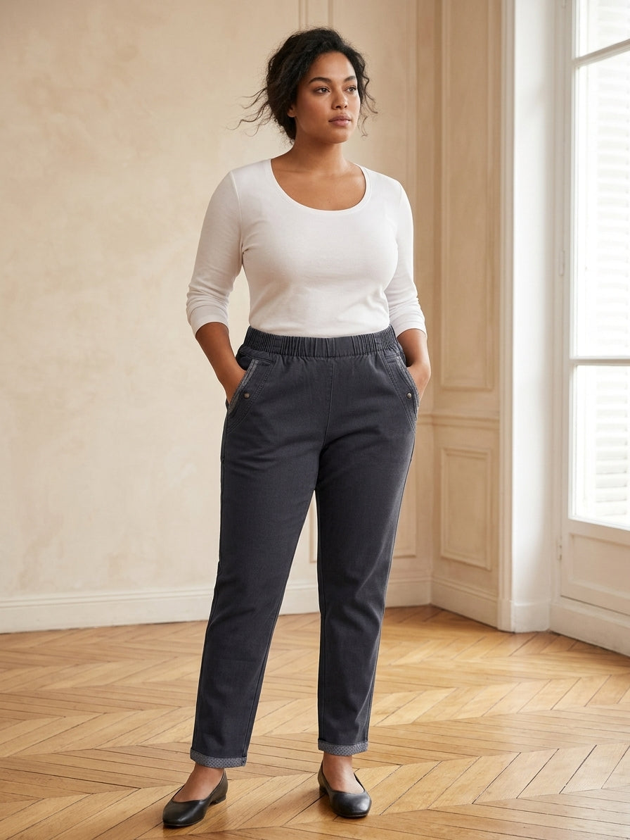 Jean Femme Taille Élastique – Coupe Droite Revers Fixe NJ43